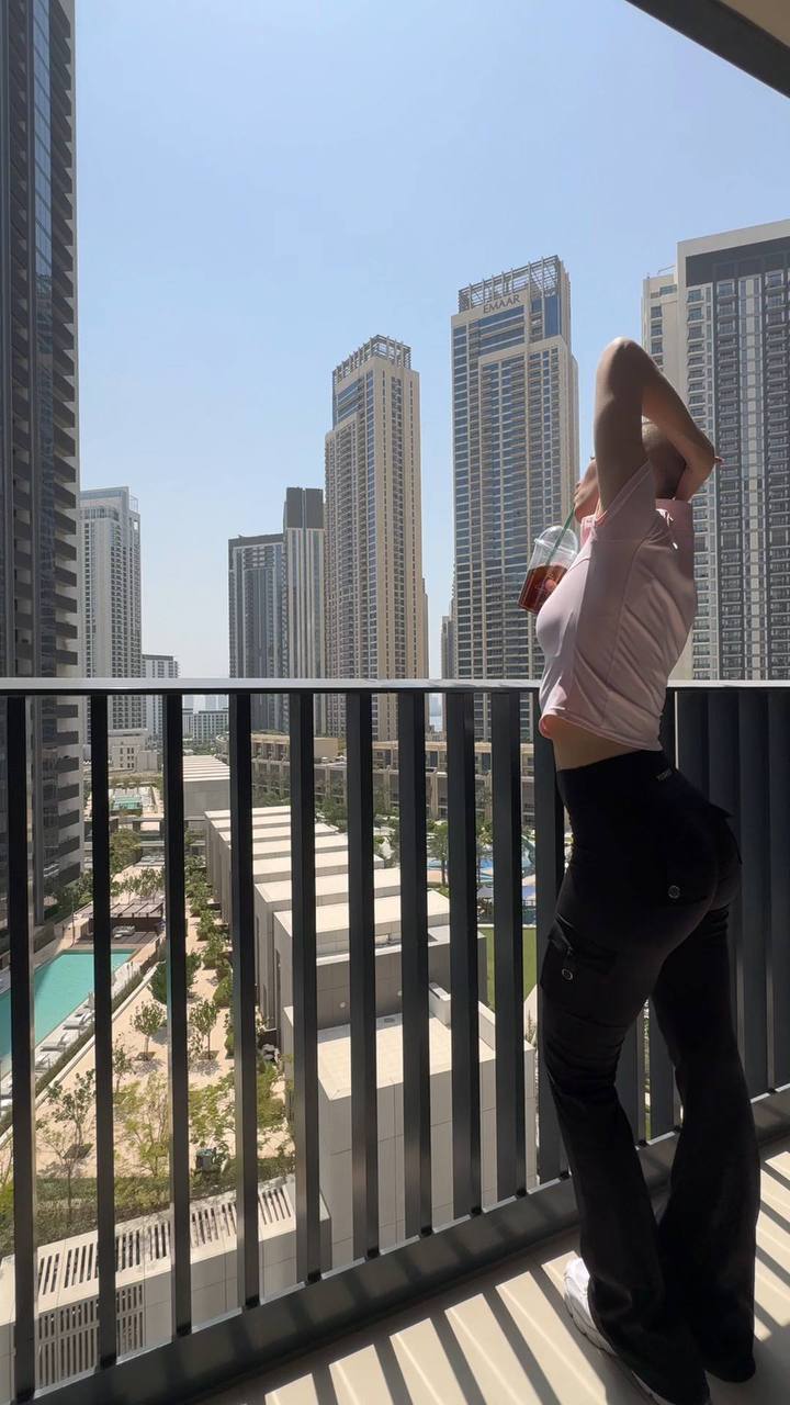 Дубай: вид с&nbsp;балкона на Dubai Marina